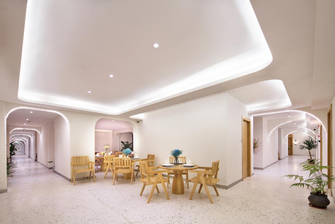 Sky Garden Inn Ґуйлінь Екстер'єр фото